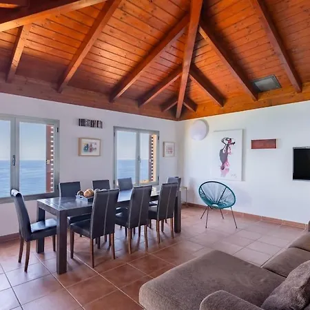 Con Vistas Al Teide En El Norte De Tenerife Villa *