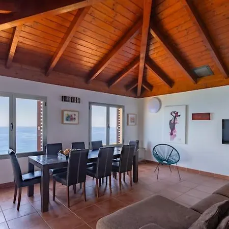 Con Vistas Al Teide En El Norte De Tenerife Villa